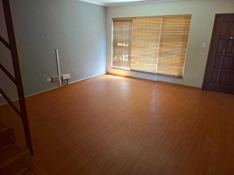 3 Bedroom Property for Sale in Parow North Western Cape